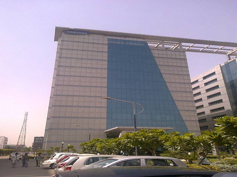 Real Estate In Noida And Greater Noida: A Case Of Competing Sisters Real Estate In Noida And Greater Noida: A Case Of Competing Sisters